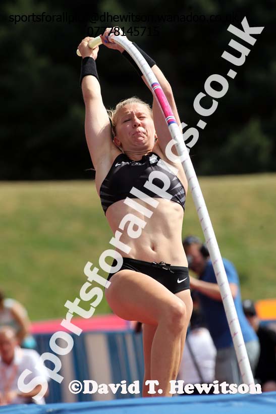 Womens pole vault, Sainsbury's British Champs, Alexander Stadium, Birmingham. Photo: David T. Hewitson/Sprts for All Pics